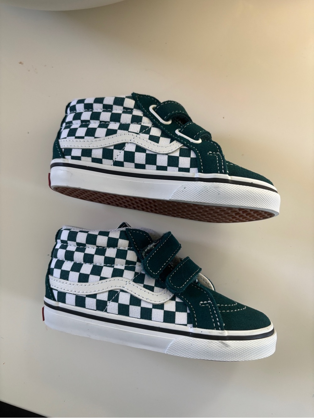 Vans Kids Checkerboard Mid-Top Sneakers in Green and White